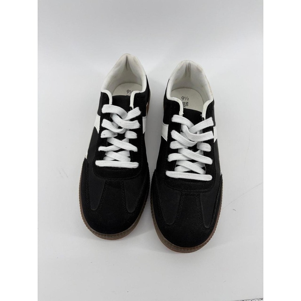 No‎ Boundaries Lace Up Sport Sneakers, Women's Size 9.5